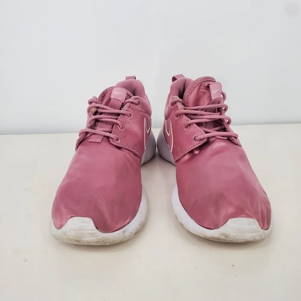 Nike roshe run
